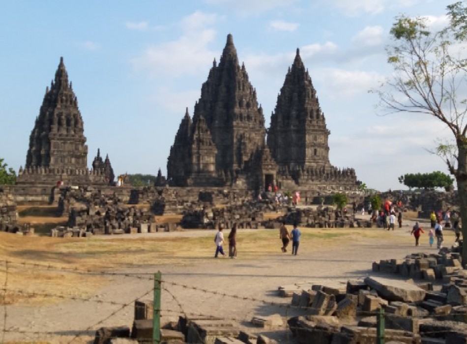 Borobudur Prambanan Daily Tours