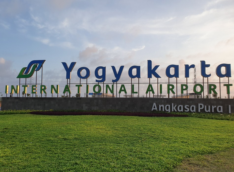 Transfer to Yogyakarta Airport ( Yogyakarta International Airport ).