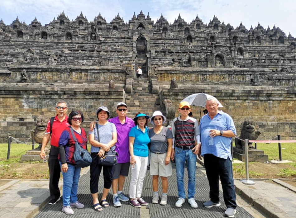 Yogyakarta 2 Days Trip : Borobudur & Prambanan Temples
