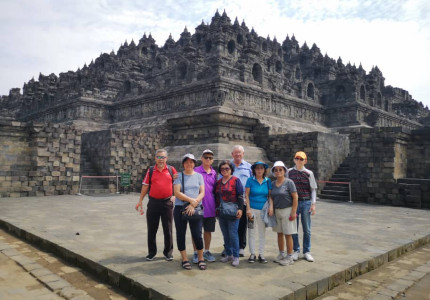 5 Day Tours to Yogyakarta with Adventure to Jomblang Cave