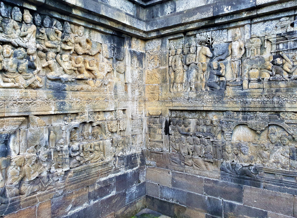Borobudur One Day Trip include flights