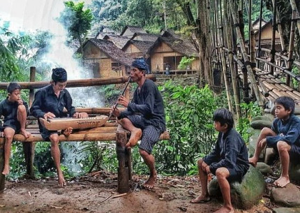 From Jakarta: Baduy Tribe Full Day Trip with Lunch