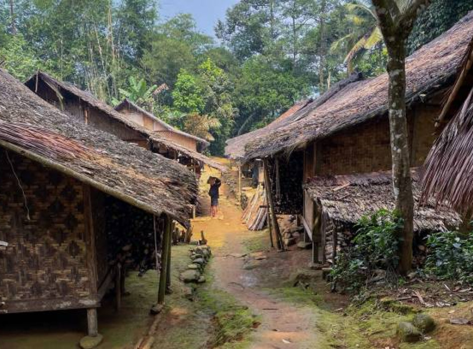 From Jakarta: Baduy Tribe Full Day Tour