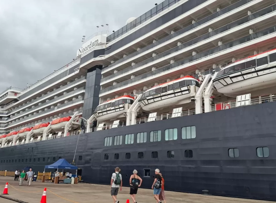 Shore Excursion from Lembar Port Lombok