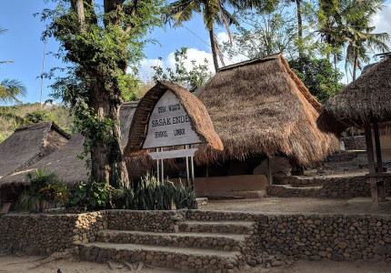 Sasak Tribe and Beach Tours from Lembar Port Lombok