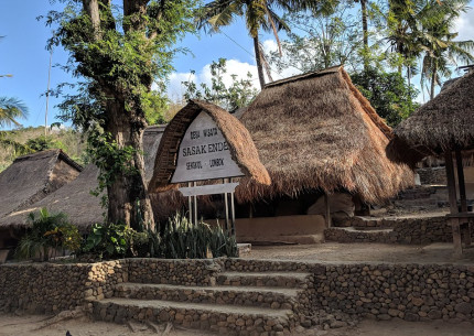Sasak Tribe and Beach Tours from Lembar Port Lombok