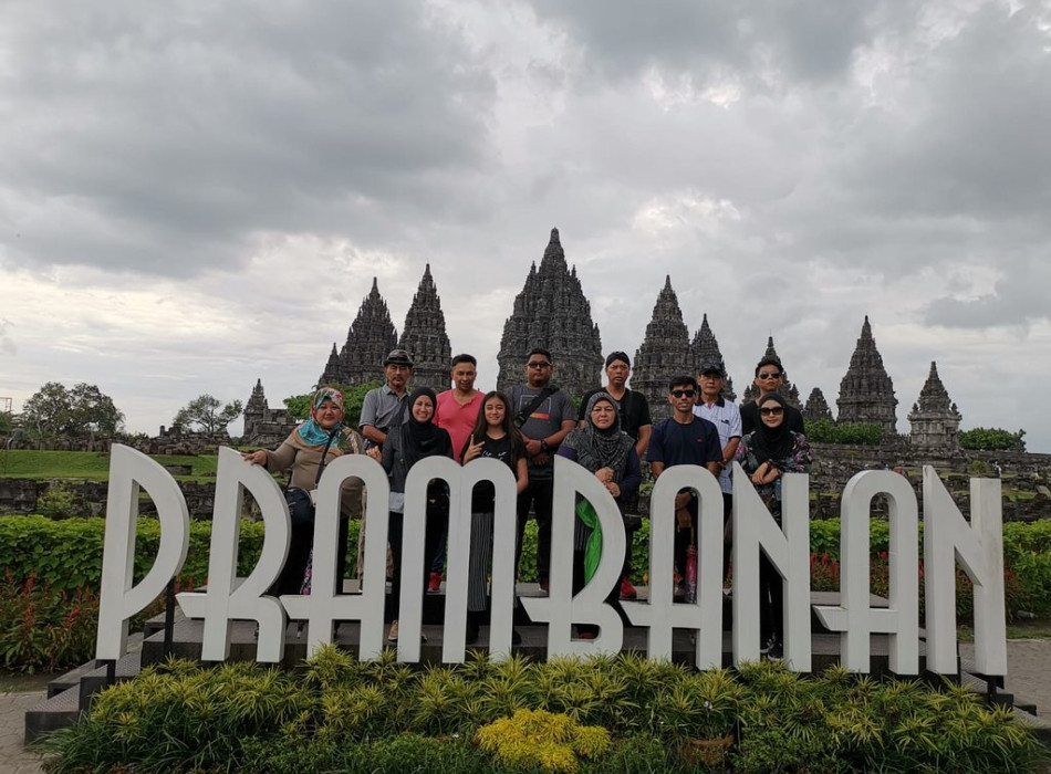 From Bali: 2D1N Borobudur and Prambanan with Flights
