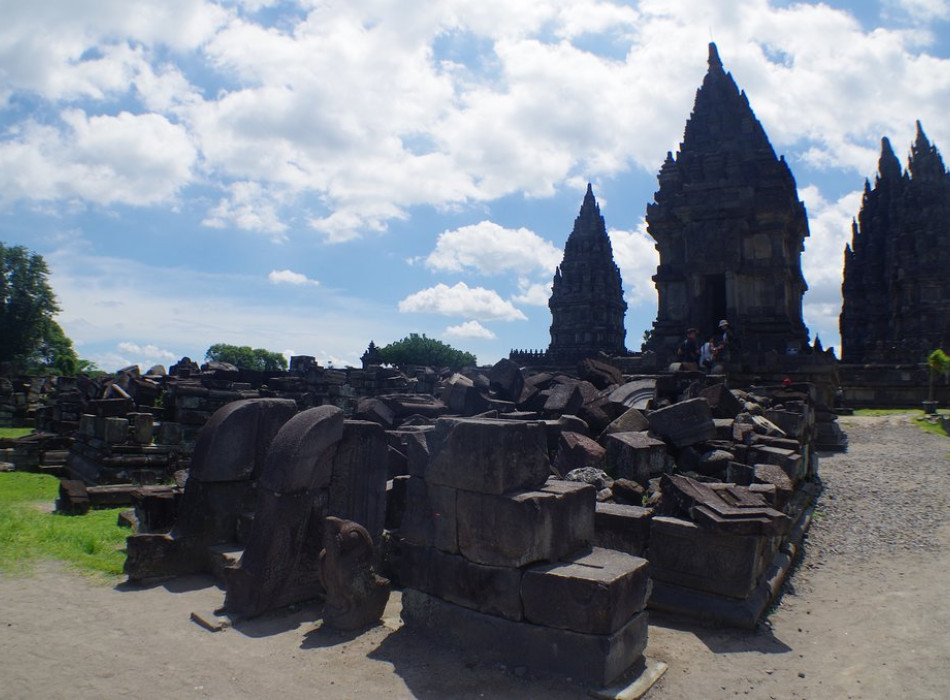 From Bali: 2D1N Borobudur and Prambanan with Flights