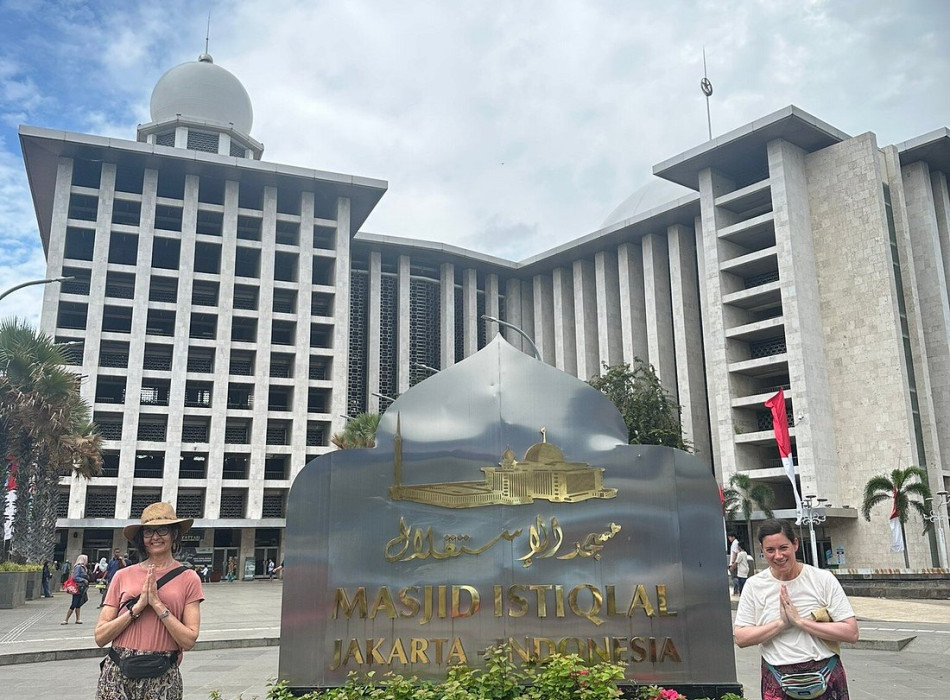 4D3N Jakarta Tour Package