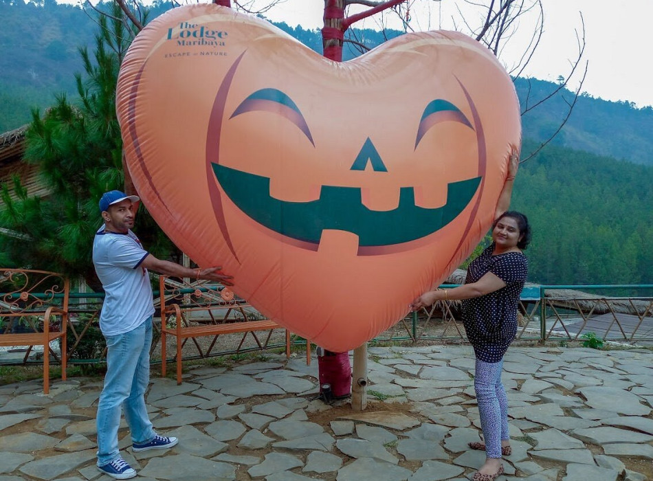 4D3N Jakarta Bandung Tour Package