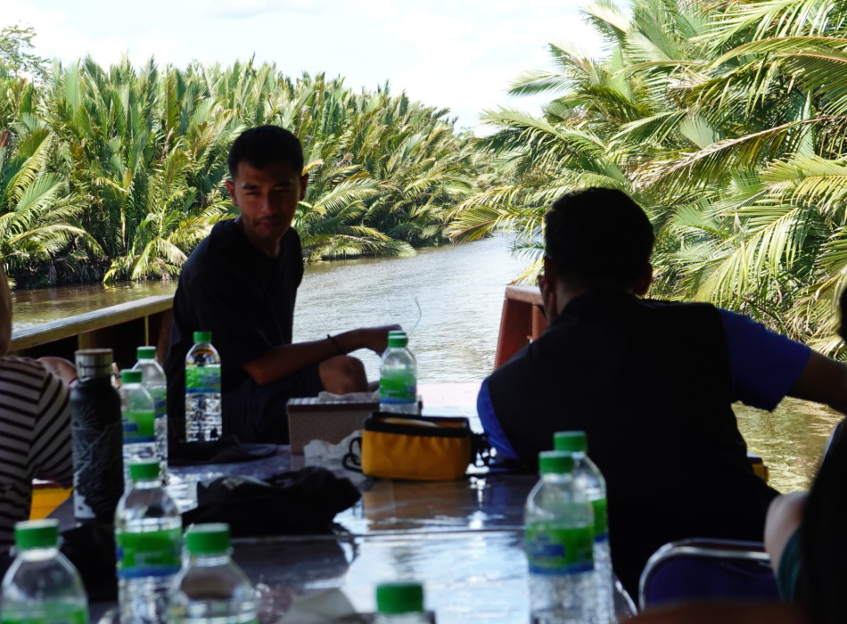 Group Tour ( Sharing Tour ) Orangutan Tanjung Puting National Park 3D2N