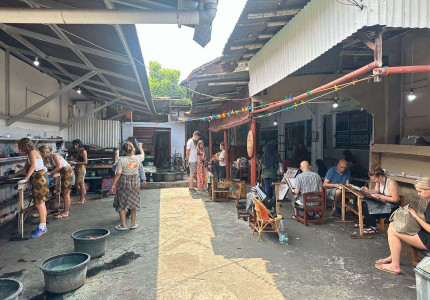 Full Process Batik Workshop in Yogyakarta with Return Hotel's transfers
