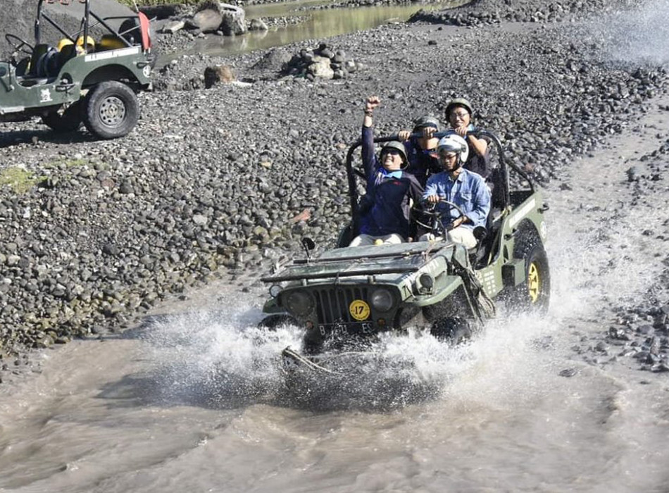 Merapi Jeep Long Trip