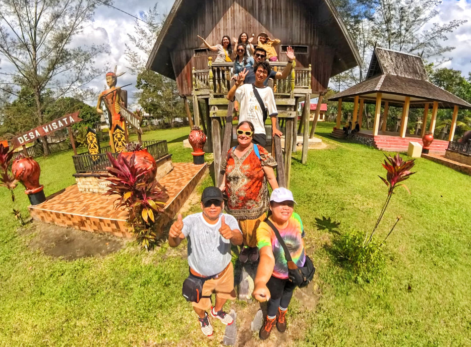 Group Tour ( Sharing Tour ) Orangutan Tanjung Puting National Park 3D2N