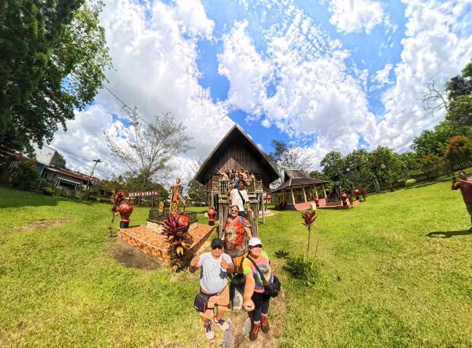 Orangutan Tour in Tanjung Puting National Park 2D1N