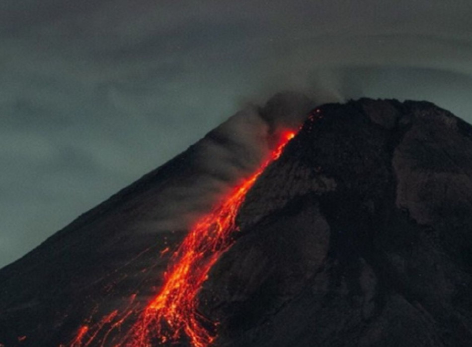 Mount Merapi Night Lava Flow from Srumbung Village
