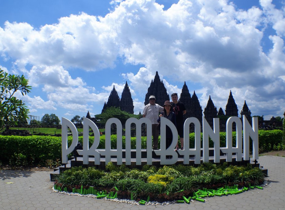 Borobudur Merapi Jeep Prambanan and Ramayana Ballet