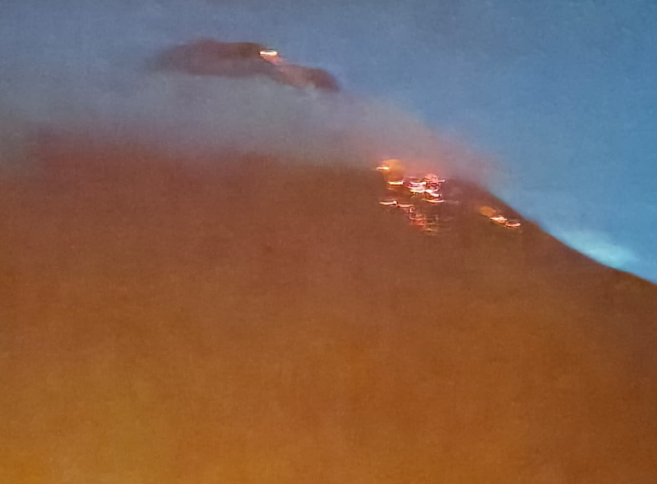 Mount Merapi Jeep 4WD Night Lava Flow Tour