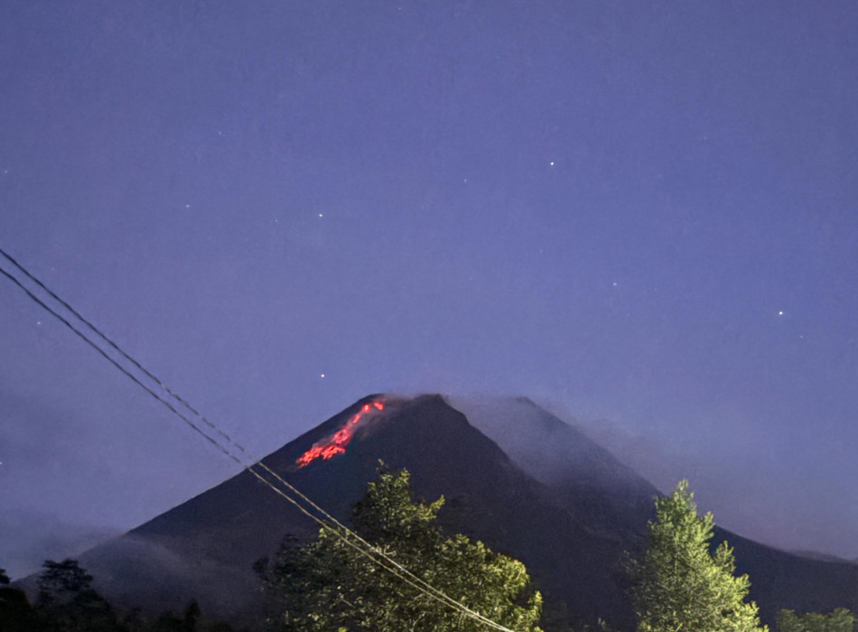 Mount Merapi Jeep 4WD Night Lava Flow Tour