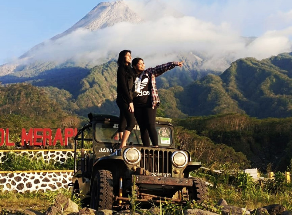 Merapi Jeep Prambanan Ramayana